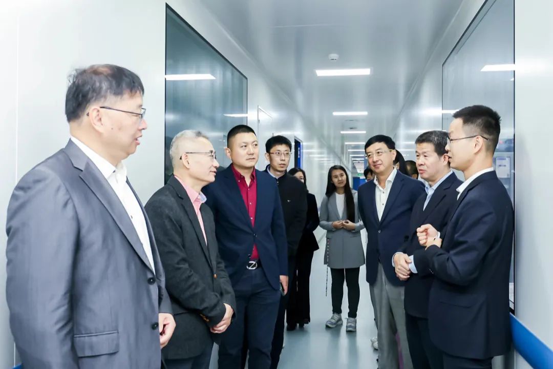 1702275707593742.jpg 02.jpg