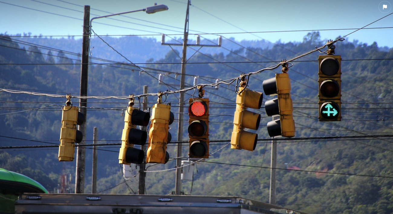 预算失控、利润难核算？服务企业如何选对ERP系统